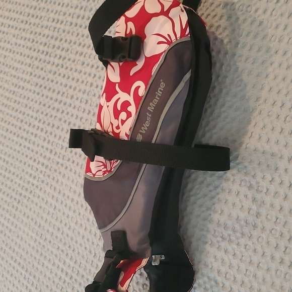 nwot West Marine Small Dog Life Vest - Picture 4 of 5